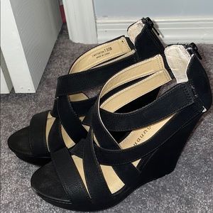 Chinese laundry black wedges.